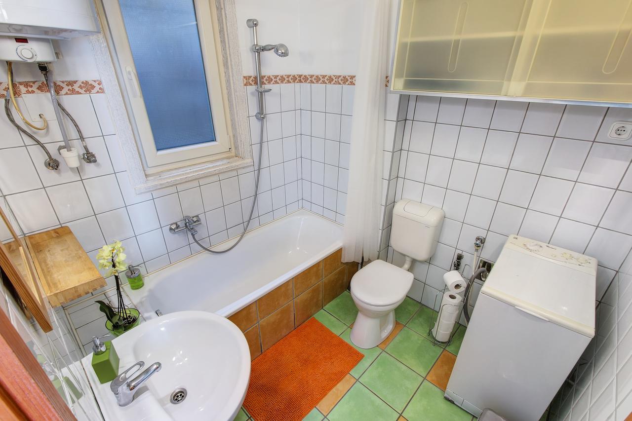 Apartment Near The Heroes Square Budapeste Exterior foto